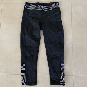 Athleta Women’s Stripes Balance Capri, Gray, XXS